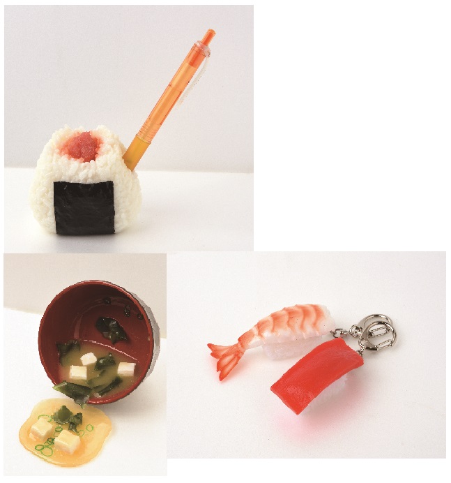 The Tabekake Onigiri Pen Stand is 2640 yen. Miso soup smartphone stand is 6380 yen. Nigiri sushi key chain is 770 yen each. They are all unique and perfect as souvenirs.