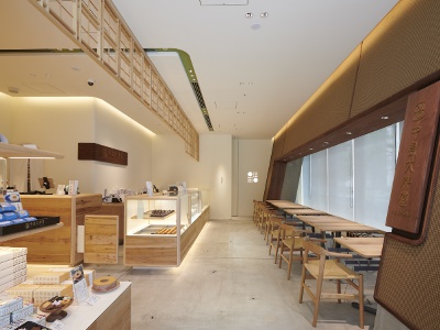 The interior of the restaurant has a simple, Japanese-modern atmosphere.