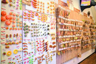 The store is filled with cute items such as food sample key chains and magnets! They are appreciated as Osaka souvenirs.